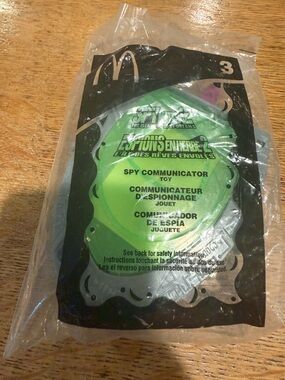 New McDonalds Kid's Meal Toy- Spy Kids 2 - Spy Communicator Toy - 2002 #3